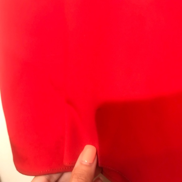 BCBGMAXAZRIA Red Peplum One Shoulder Gown - Picture 7 of 8